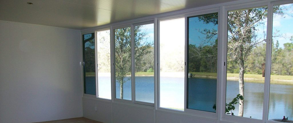 Glass windows installed in room in Riverview, FL.